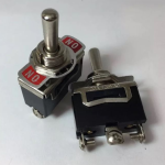 Switch de Palanca 3 Pines, 15A 125VAC-10A 250VAC, On-Offf-On - Image 2