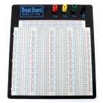 Protoboard de Cuatro Galletas con Base + 4 Borners