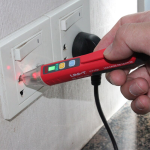 Detector de voltaje Tipo Bolígrafo de 24-1000VAC sin Contacto, UNI-T UT12D-ROW - Image 4