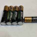 Pack de 4 Baterías de Carbon AAA, ROYAL Plus - Image 2
