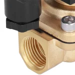 Válvula de Solenoide de Latón de ½”, Normalmente Cerrado, 24VDC 2W-160-15 - Image 2